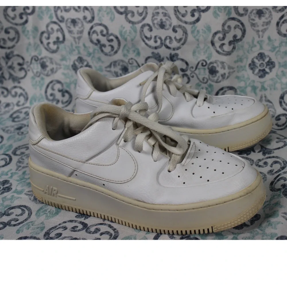 Nike Air Force 1 AF1 Sage‎ Low Platform Sneakers White AR5339-100